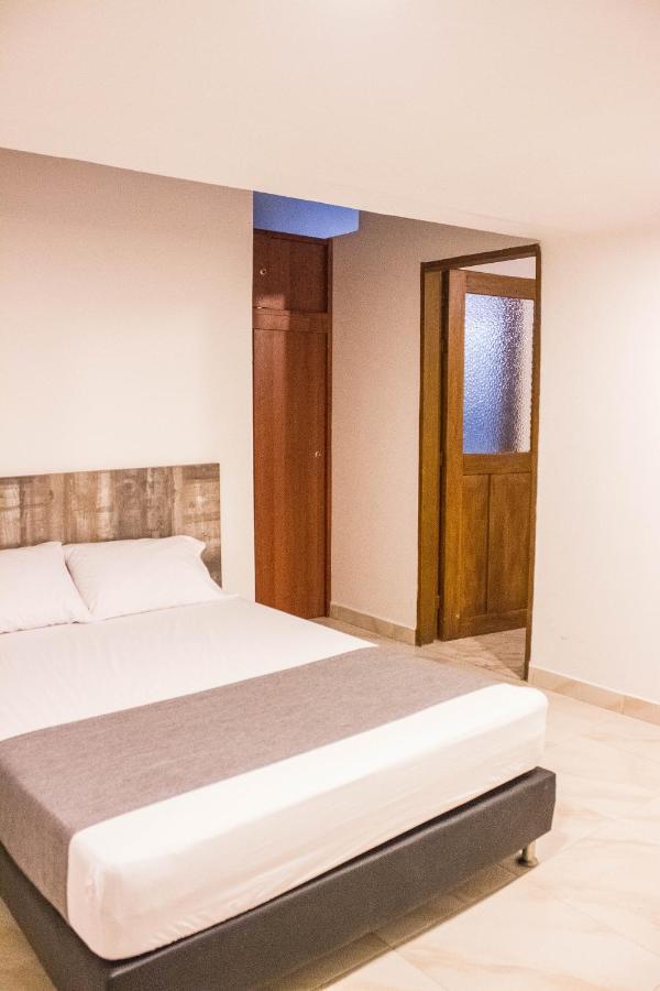 Hotel Porton Colonial Medellín Zewnętrze zdjęcie